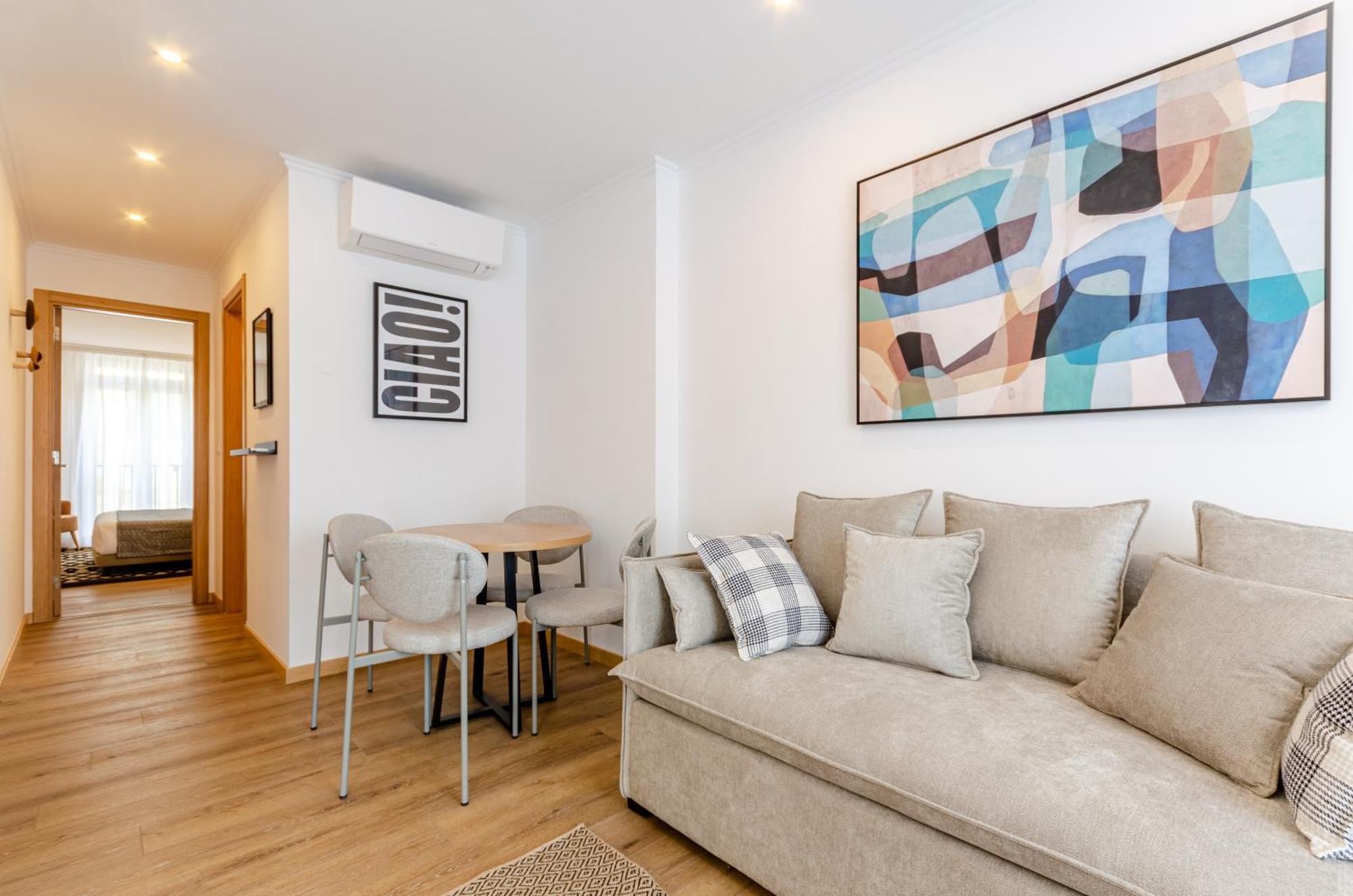 One-Bedroom Apartment