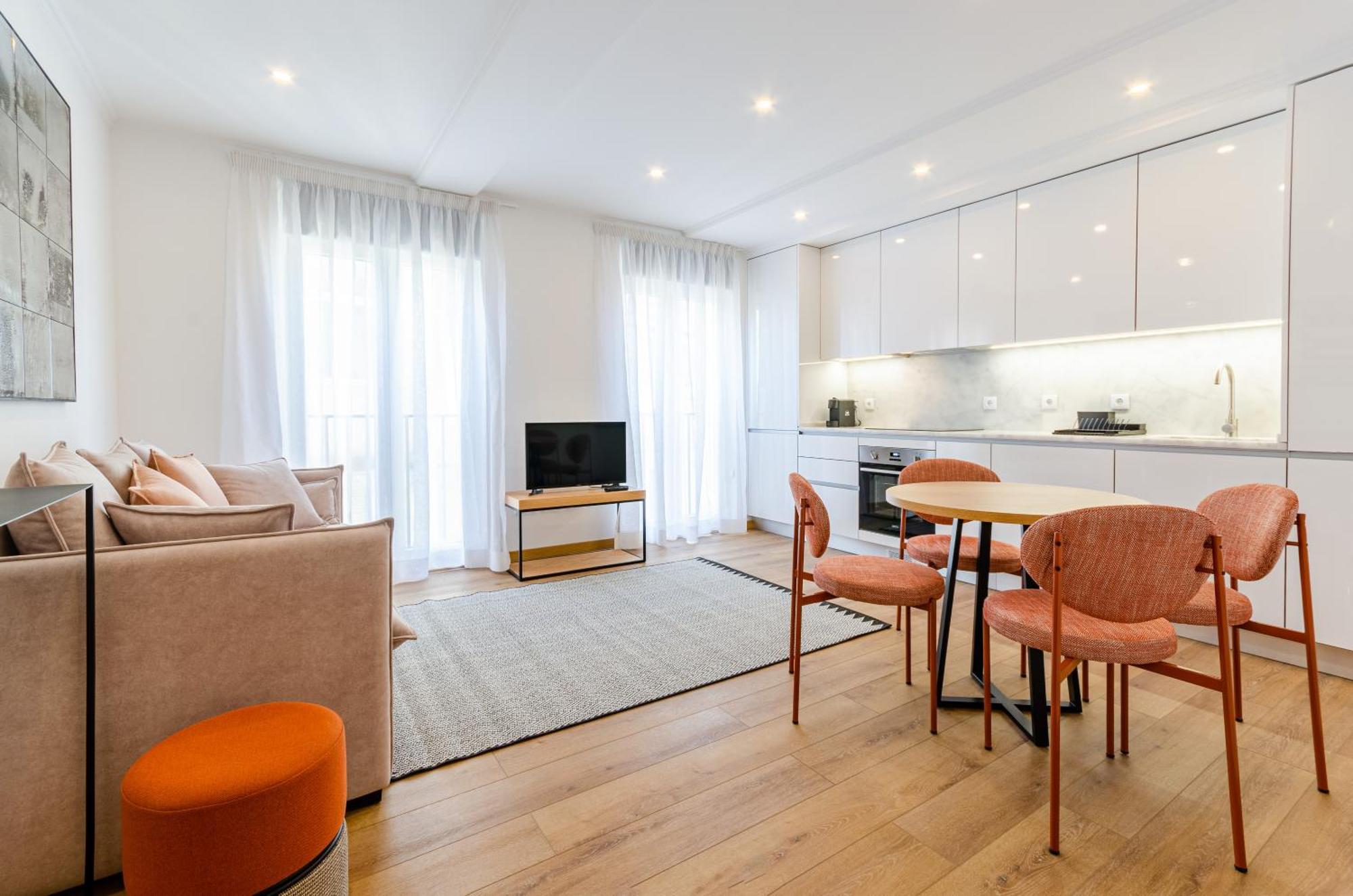One-Bedroom Apartment