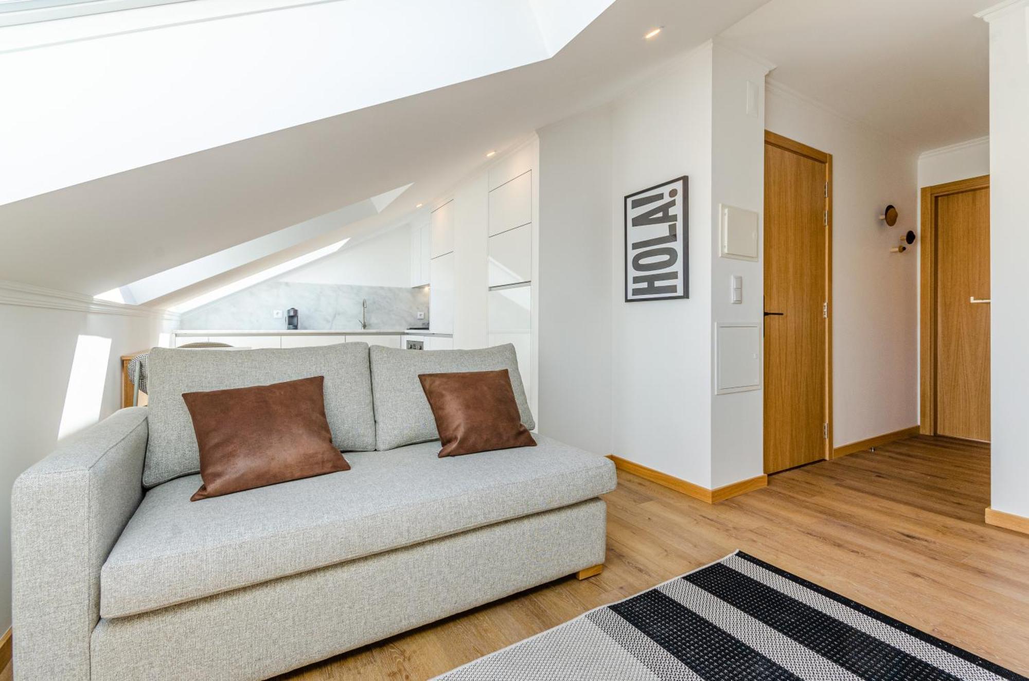 One-Bedroom Apartment